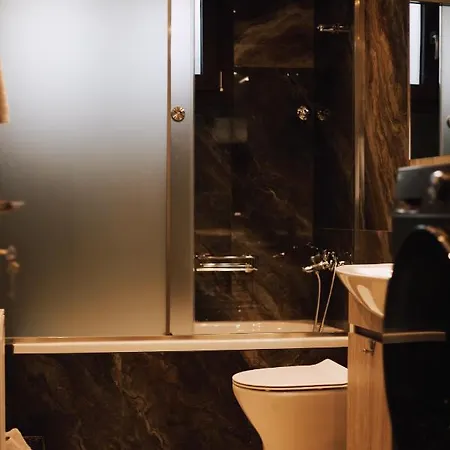 το σπίτι της ευτυχίας σουίτα דירה