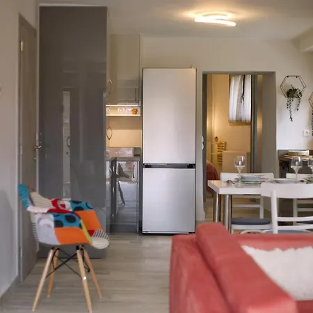 το σπίτι της ευτυχίας σουίτα דירה *